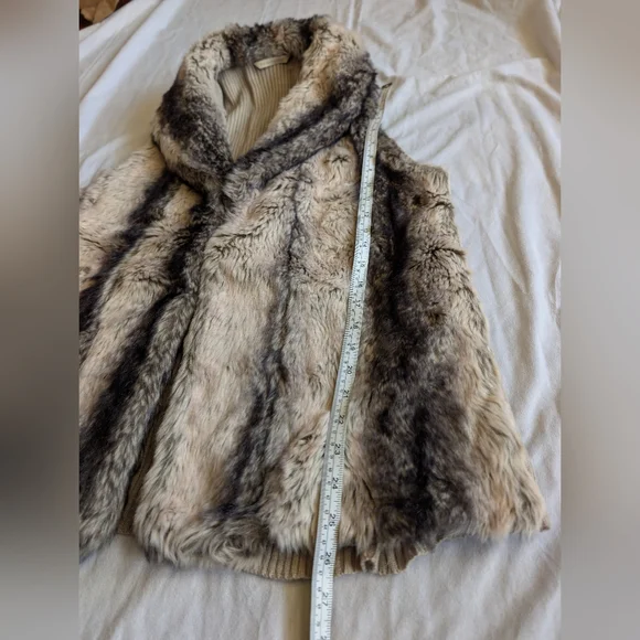 Soft Surroundings Feux Fox Fur And Knit Sweater Vest Size 1X - Picture 9 of 9